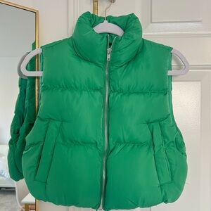 NWT Vibrant Green Puffer Vest
